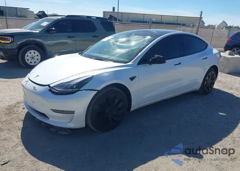 2023 Tesla Model 3 Rear-Wheel Drive z USA, uszkodzony, nr VIN 5YJ3E1EA0PF556603